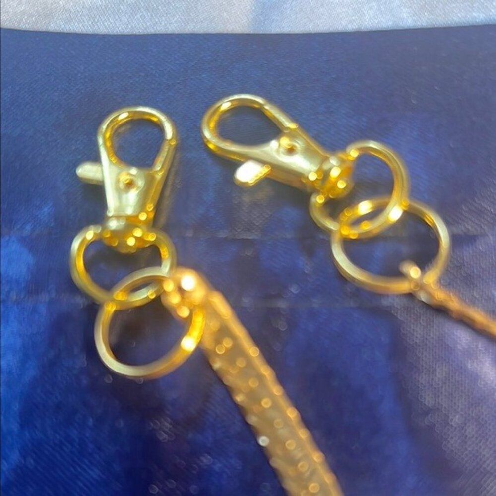 Elegant Gold Crossbody Bag Strap - Picture 3 of 5